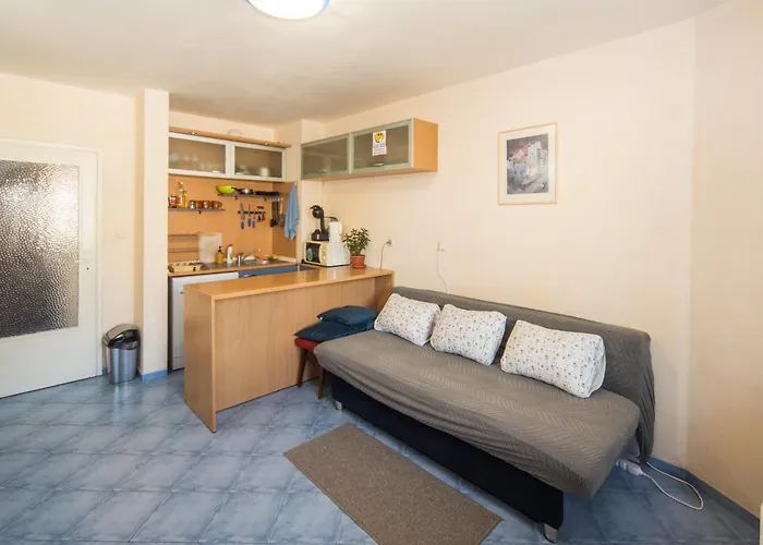 Daire Lazur - Sunny Flat